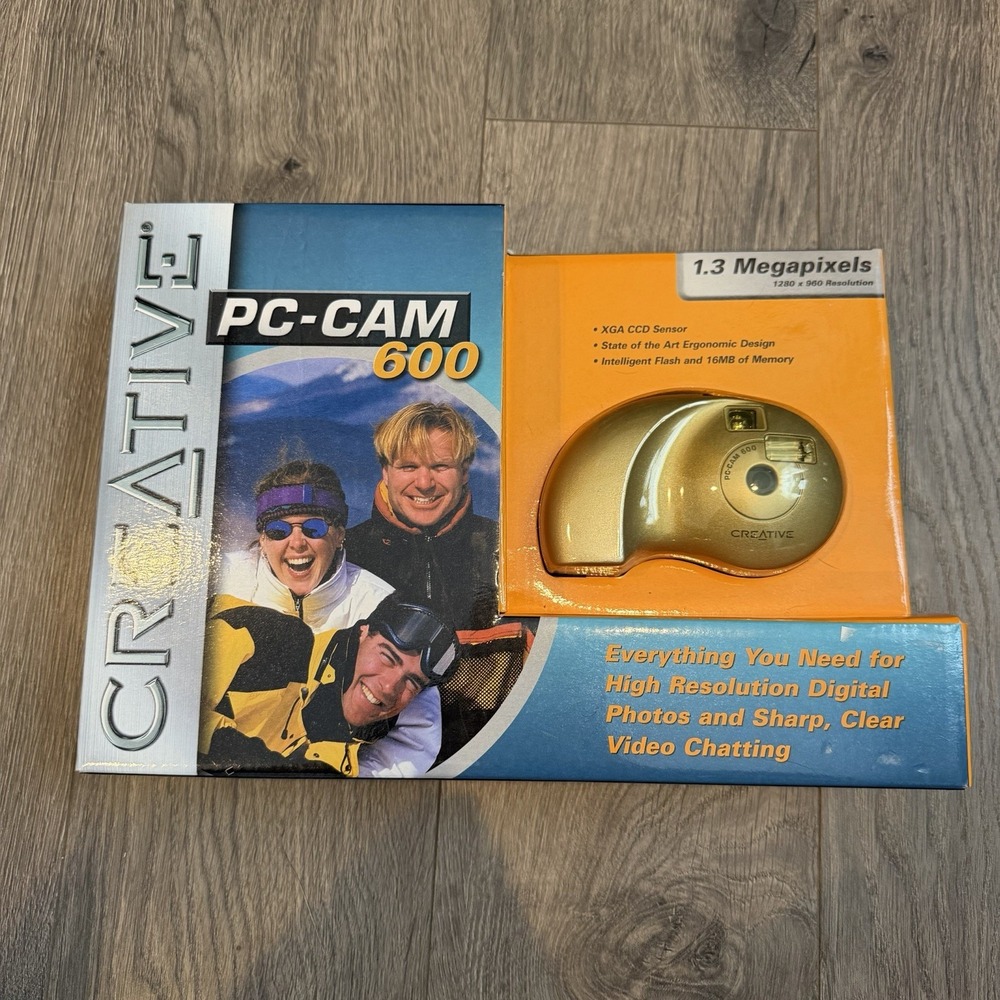 Creative Digital Camera Camcorder PC-CAM 600 1.3 MP NEW